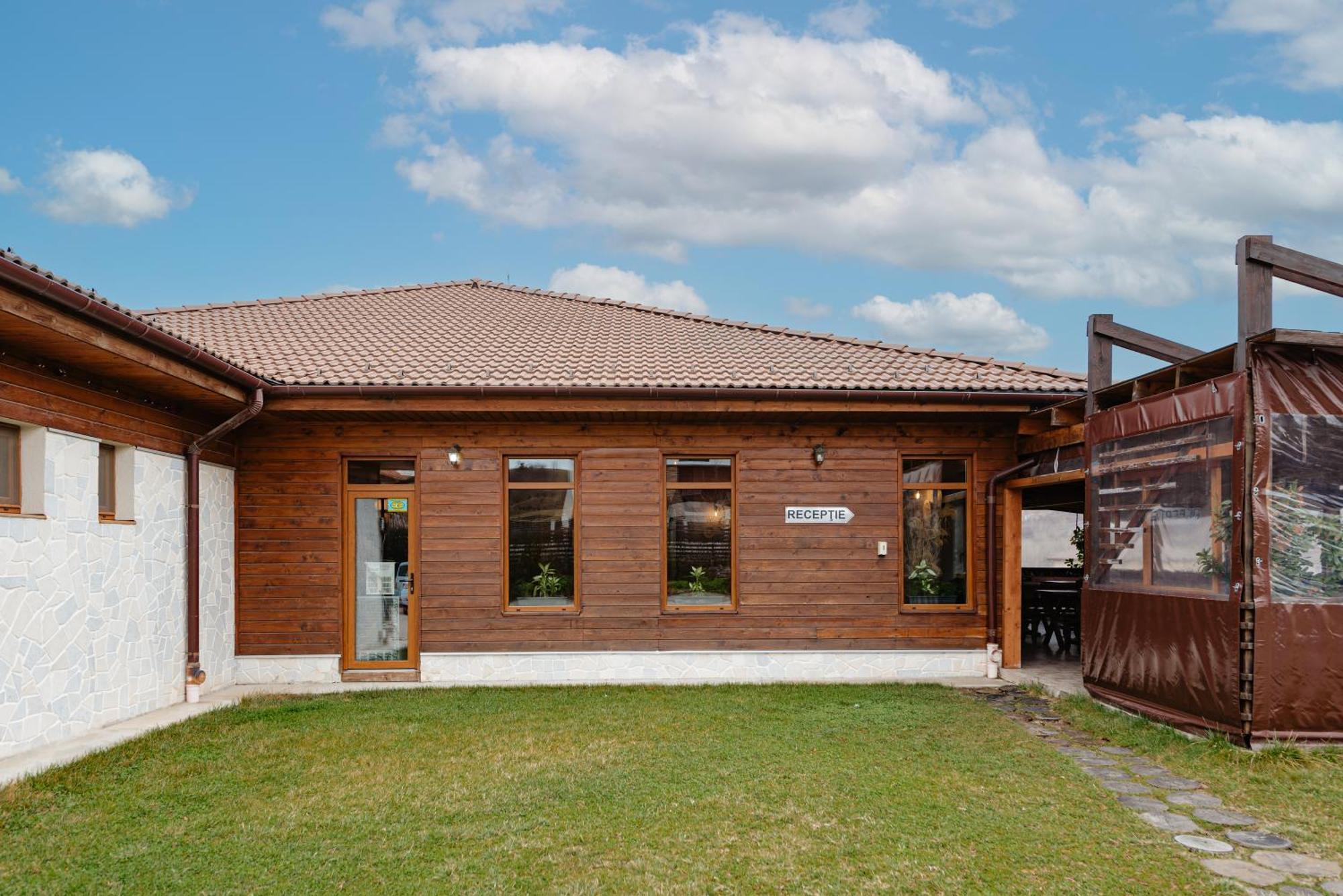 Casa Dinainte Spa Resort (Adults Only) Salicea Exterior photo
